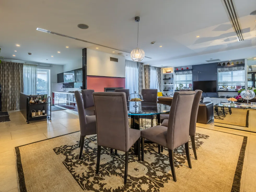 6 bed Villa For Sale in Madliena, Madliena - thumb 8