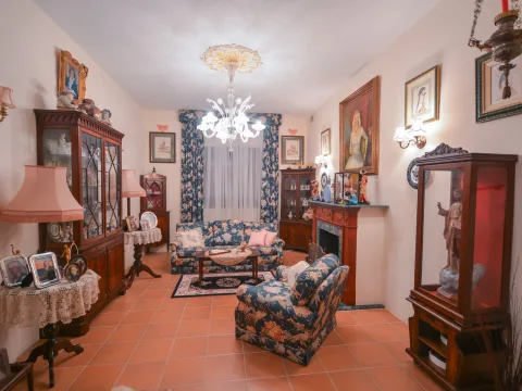 10 bed Villa For Sale in Madliena, Madliena - thumb 6