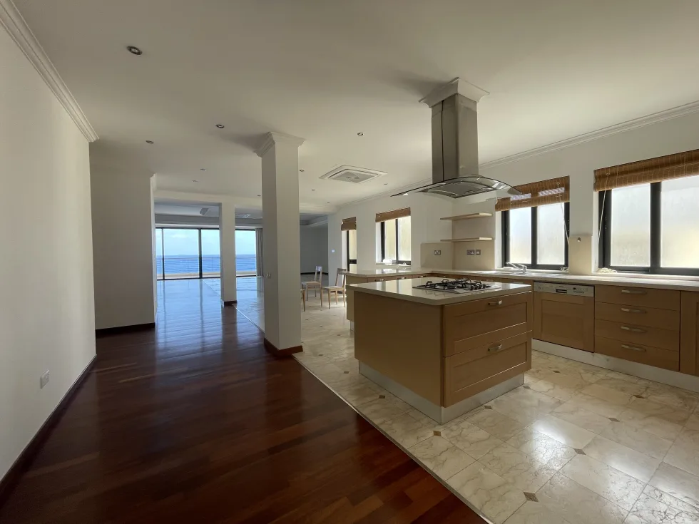 4 bed Apartment For Rent in Sliema, Sliema - thumb 5