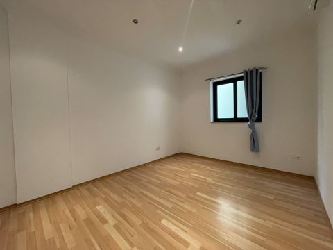 4 bed Apartment For Rent in Sliema, Sliema - thumb 7