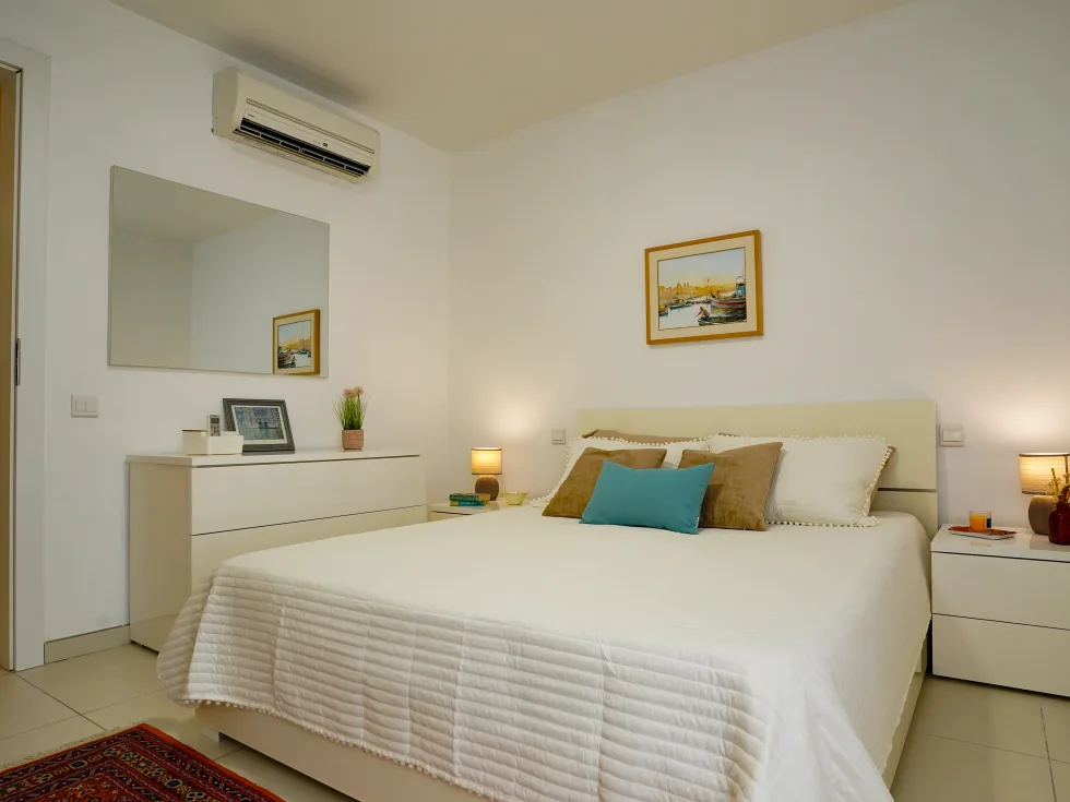 3 bed Penthouse For Rent in Sliema, Sliema - thumb 6