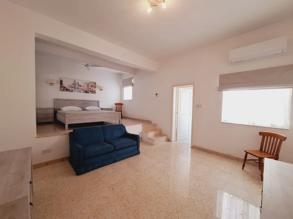 3 bed Maisonette For Rent in St Julian's, St Julian's - thumb 5
