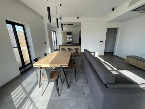 3 bed Apartment For Rent in Birkirkara, Birkirkara - thumb 3