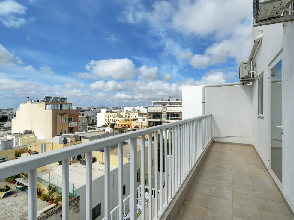 2 bed Penthouse For Rent in St Julian's, St Julian's - thumb 14