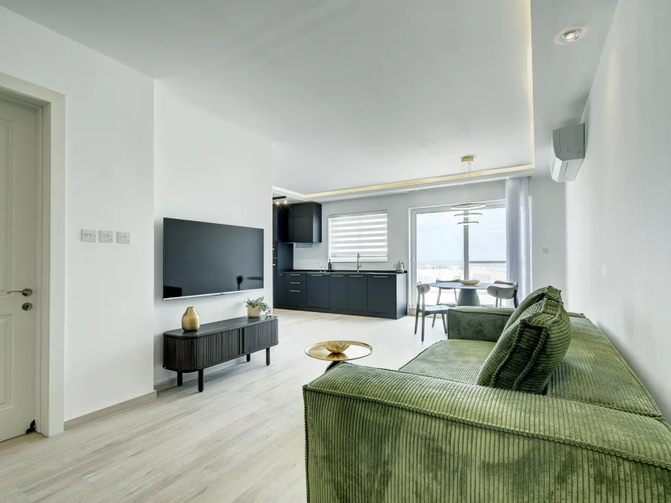 2 bed Penthouse For Rent in St Julian's, St Julian's - thumb 2