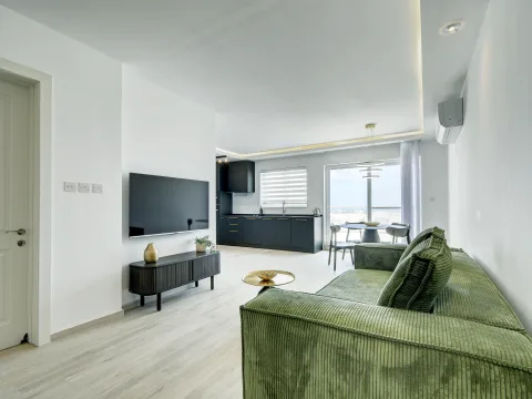 2 bed Penthouse For Rent in St Julian's, St Julian's - thumb 2