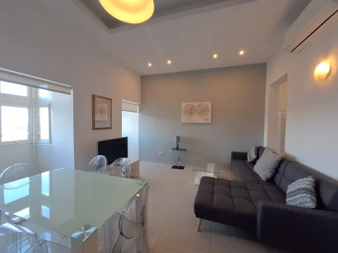 2 bed Apartment For Rent in Valletta, Valletta - thumb 3