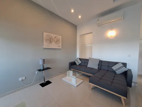 2 bed Apartment For Rent in Valletta, Valletta - thumb 4