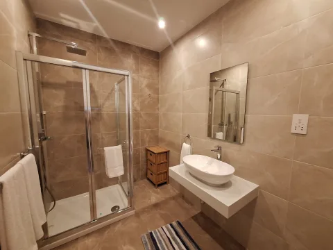 2 bed Apartment For Rent in Valletta, Valletta - thumb 5