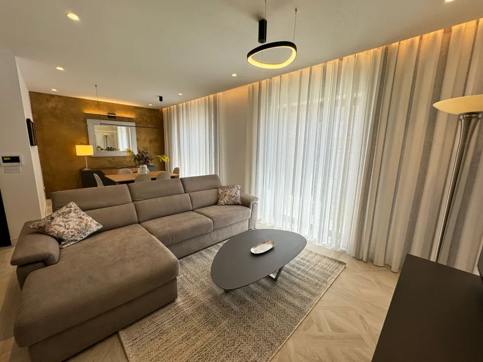 2 bed Apartment For Rent in Sliema, Sliema - thumb 1