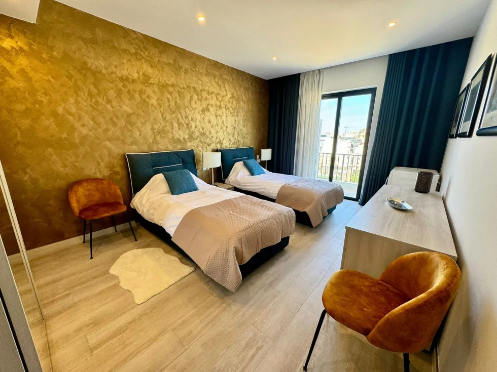 2 bed Apartment For Rent in Sliema, Sliema - thumb 12