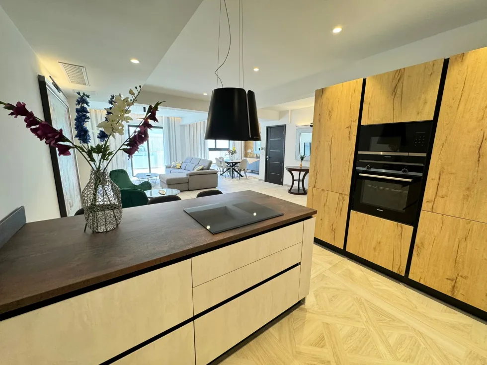 2 bed Apartment For Rent in Sliema, Sliema - thumb 10