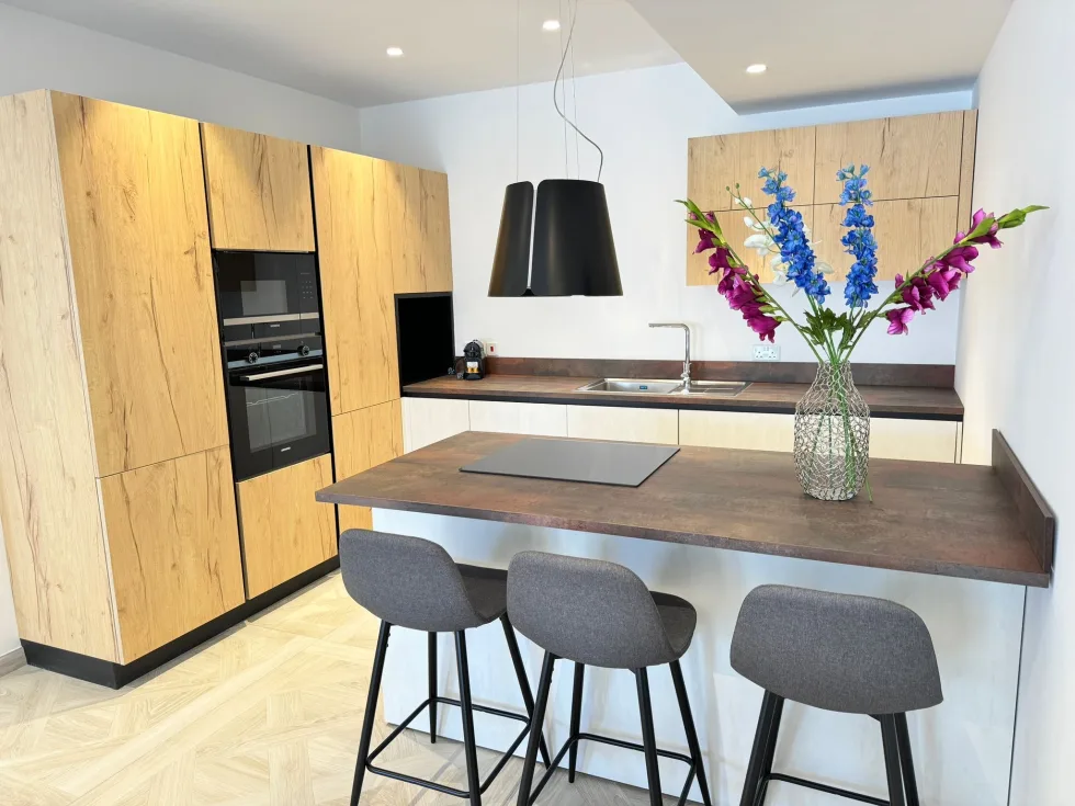 2 bed Apartment For Rent in Sliema, Sliema - thumb 9