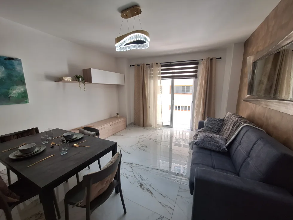 2 bed Apartment For Rent in Sliema, Sliema - thumb 1