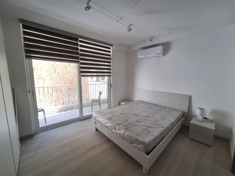 2 bed Apartment For Rent in Sliema, Sliema - thumb 6