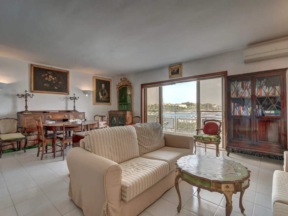 3 bed Apartment For Sale in Sliema, Sliema - thumb 1