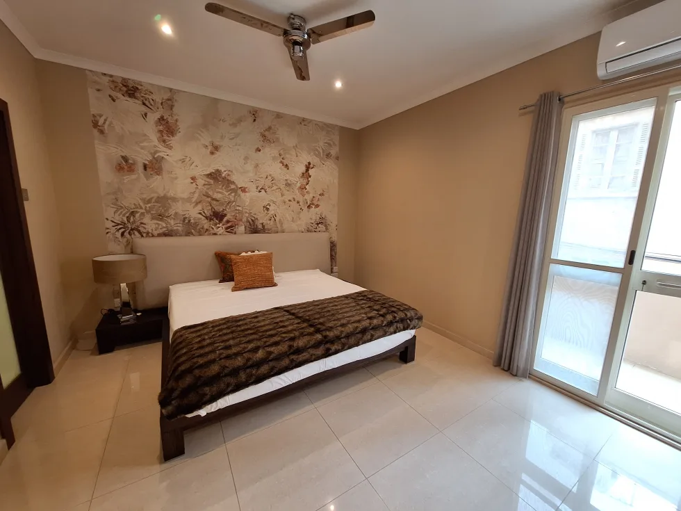 3 bed Apartment For Rent in Sliema, Sliema - thumb 10