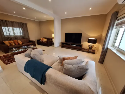 3 bed Apartment For Rent in Sliema, Sliema - thumb 4