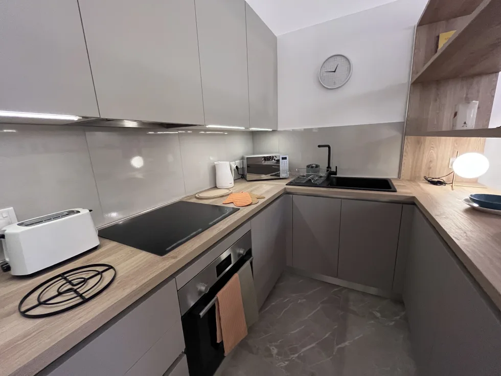 2 bed Maisonette For Rent in Sliema, Sliema - thumb 5