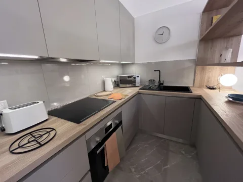 2 bed Maisonette For Rent in Sliema, Sliema - thumb 5