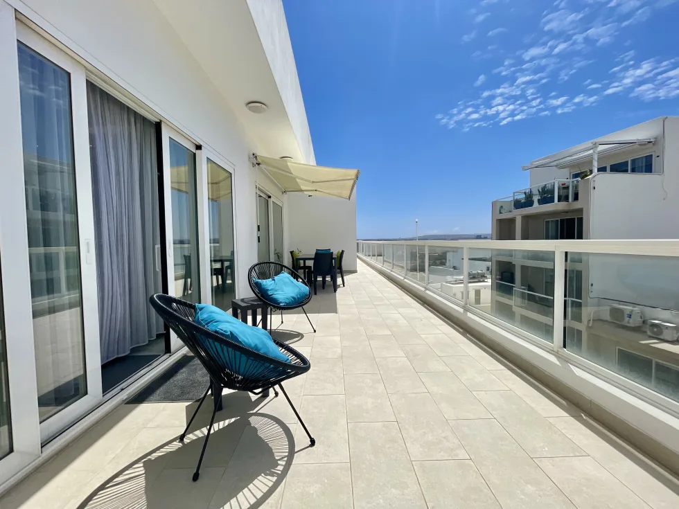 2 bed Penthouse For Rent in San Gwann, San Gwann - thumb 1