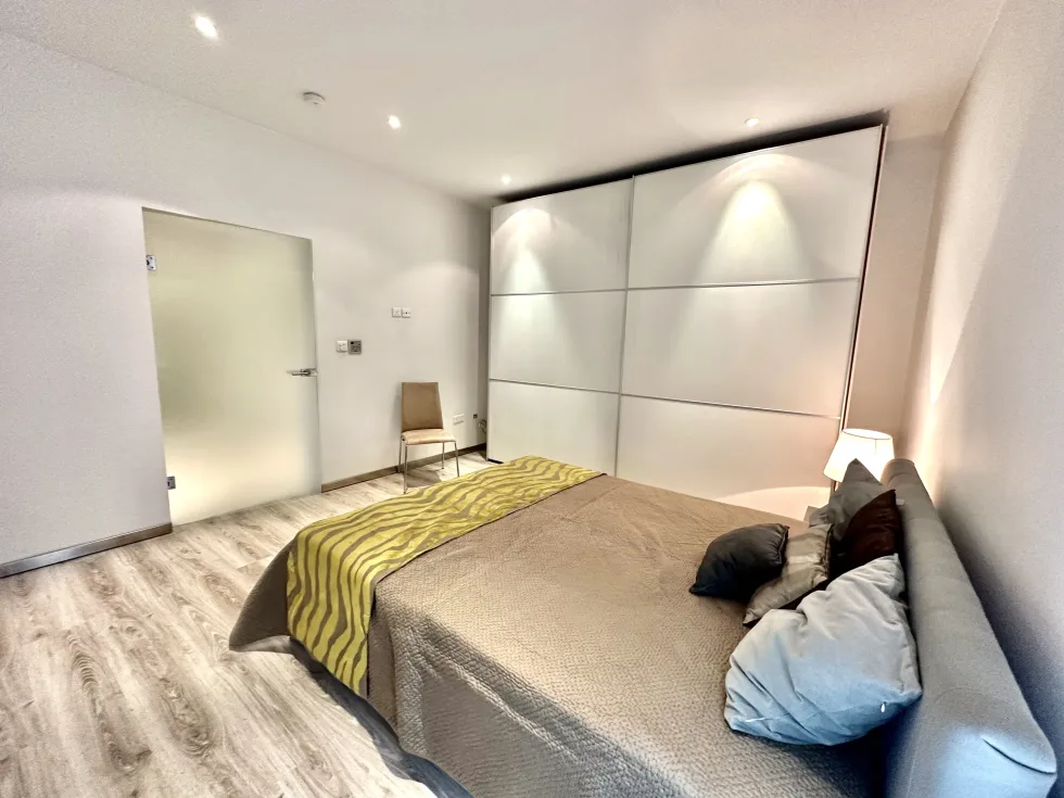 3 bed Apartment For Rent in Sliema, Sliema - thumb 11