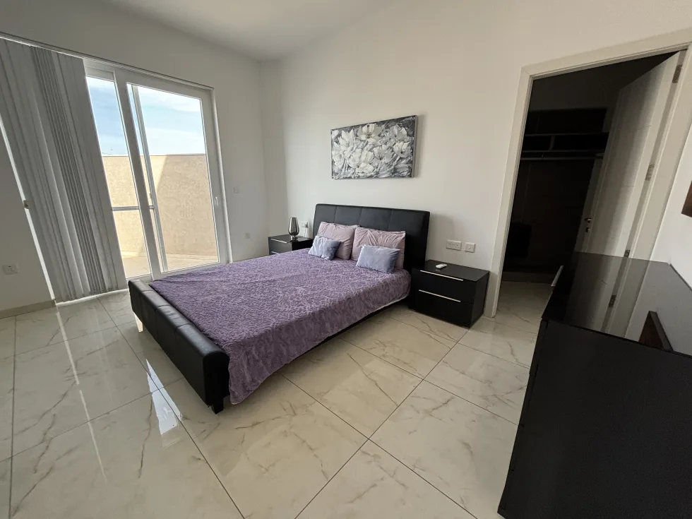 2 bed Penthouse For Rent in Gzira, Gzira - thumb 8
