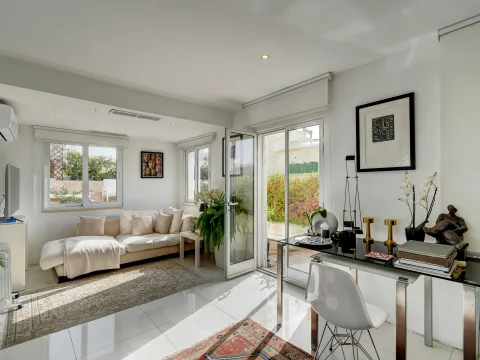 5 bed Town House For Sale in Valletta, Valletta - thumb 6