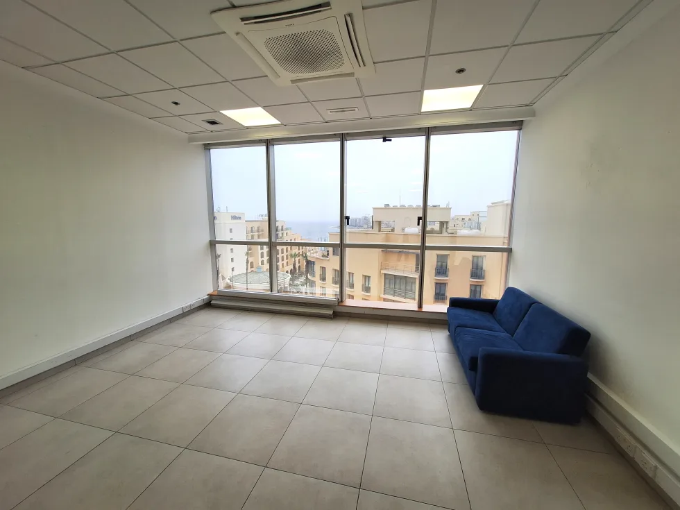 0 bed Office For Rent in St Julian's, St Julian's - thumb 3