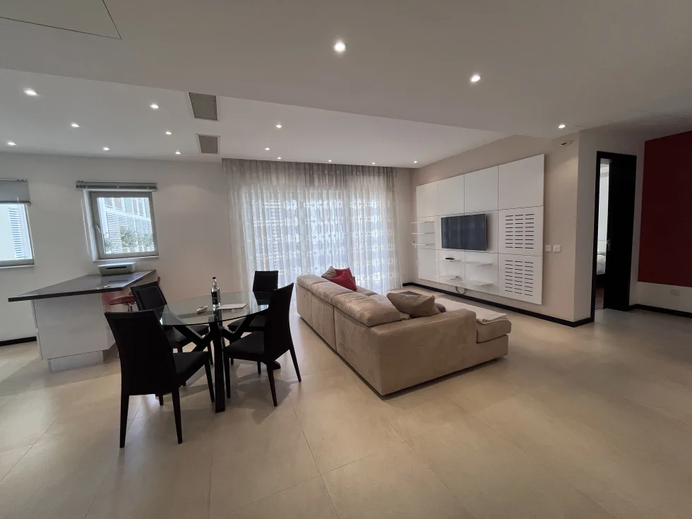 1 bed Apartment For Rent in Sliema, Sliema - thumb 3