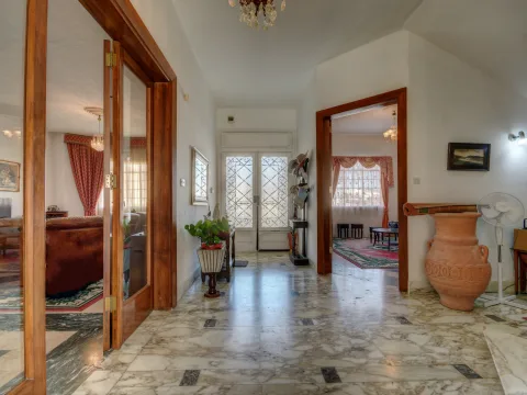 5 bed Villa For Sale in Ta' Xbiex, Ta' Xbiex - thumb 2