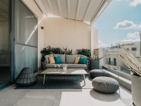 3 bed Apartment For Rent in St Julian's, St Julian's - thumb 2