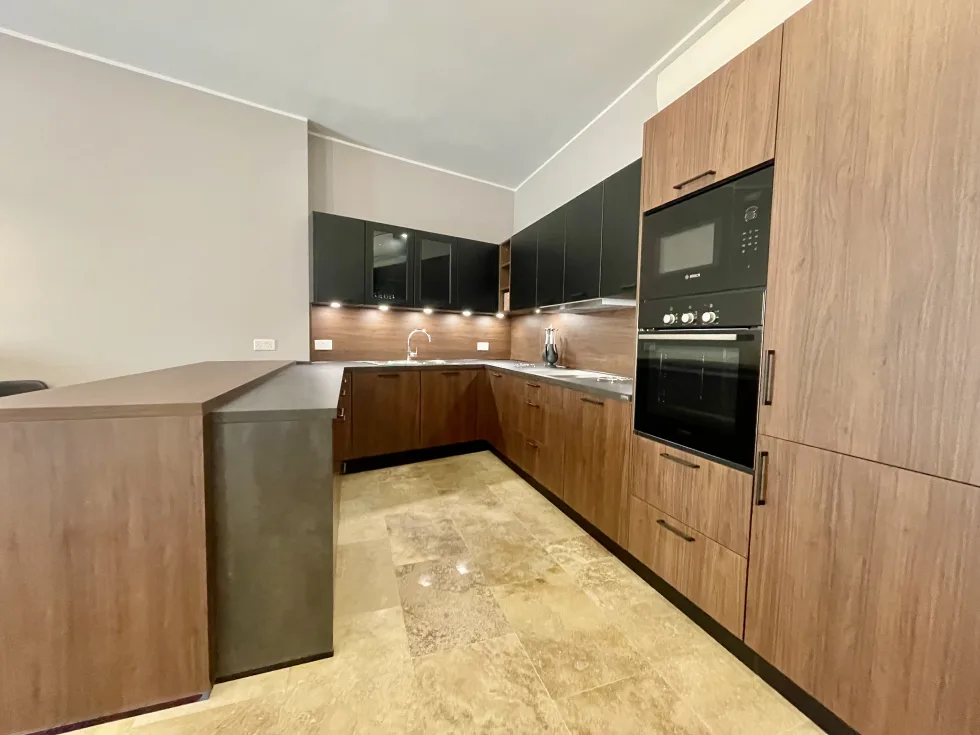 2 bed Apartment For Rent in Sliema, Sliema - thumb 4