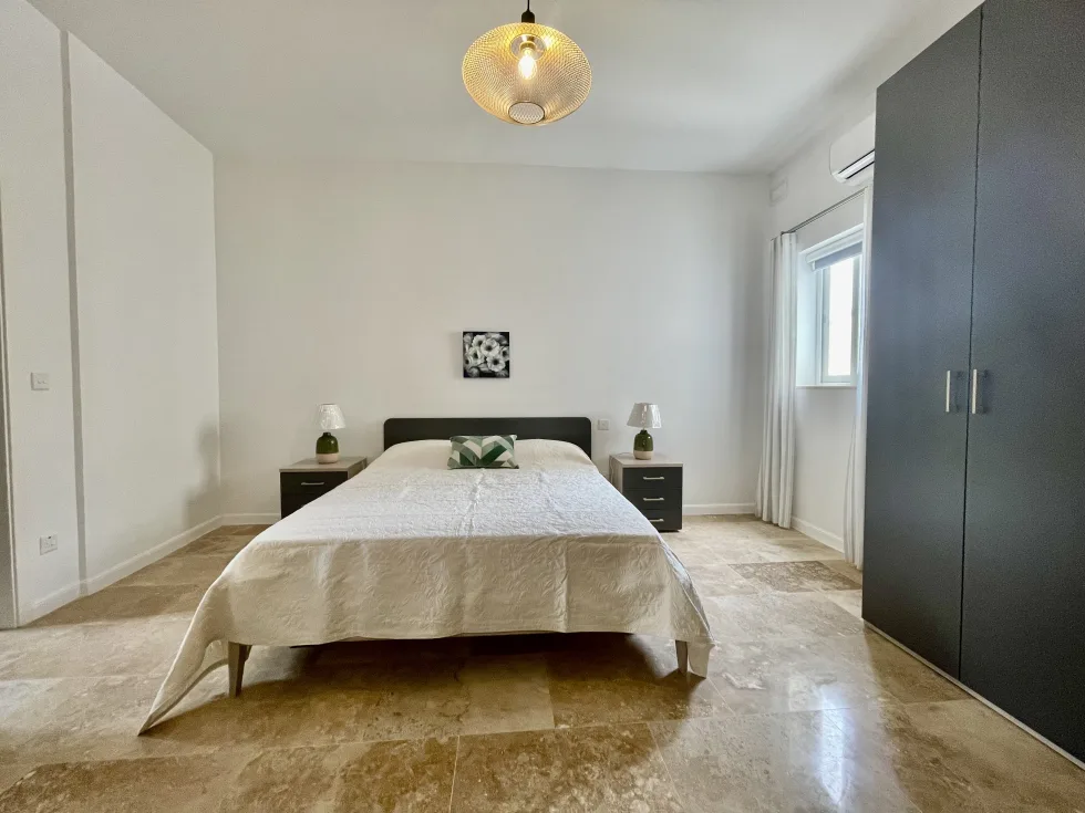2 bed Apartment For Rent in Sliema, Sliema - thumb 5