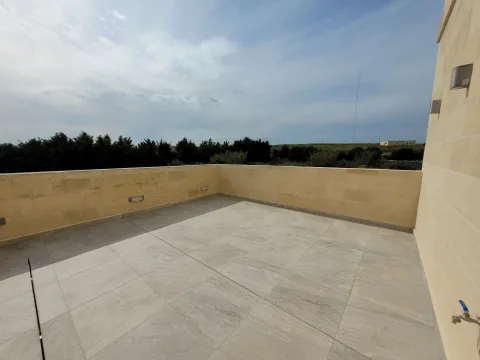 5 bed Villa For Rent in Mosta, Mosta - thumb 2