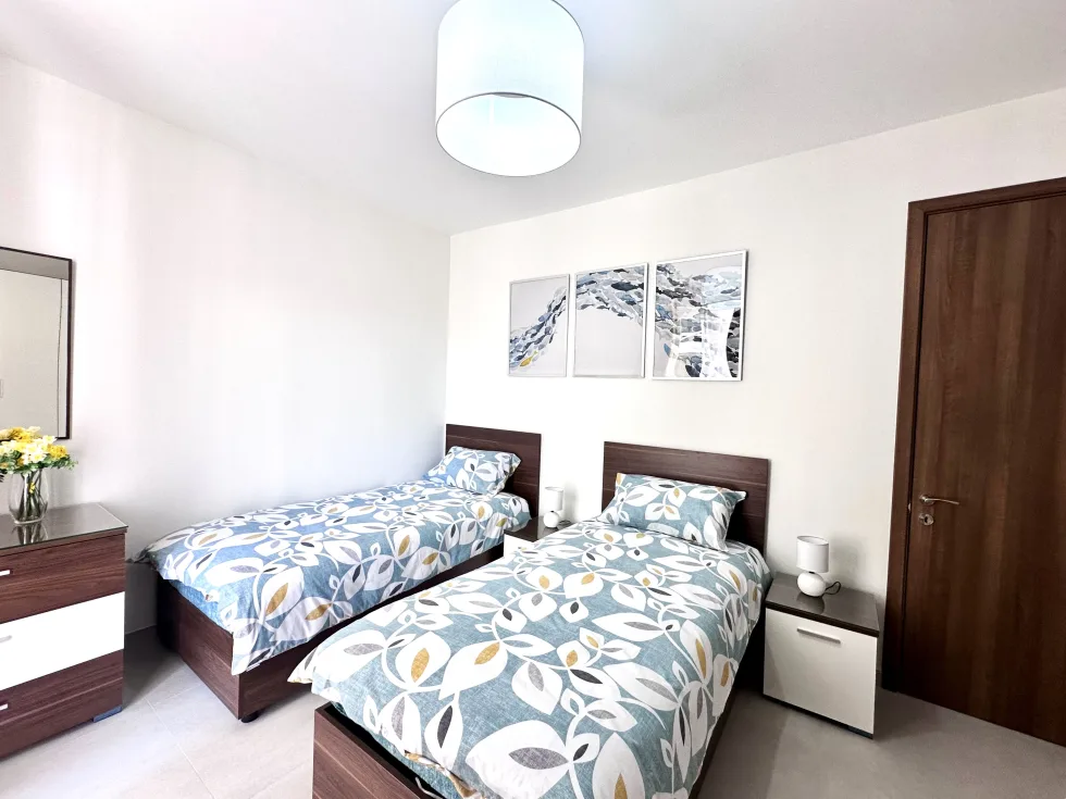3 bed Apartment For Rent in Gzira, Gzira - thumb 8