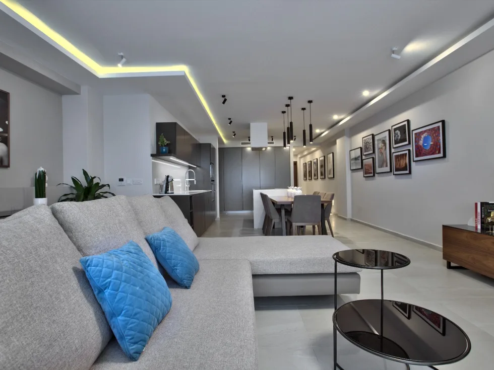 2 bed Apartment For Rent in Sliema, Sliema - thumb 4