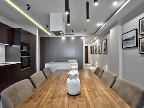 2 bed Apartment For Rent in Sliema, Sliema - thumb 8