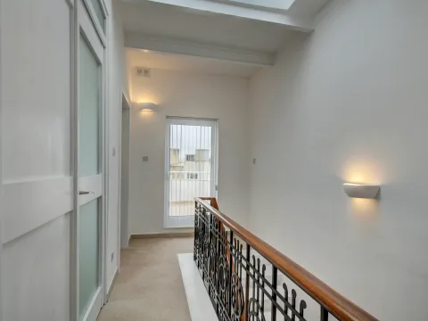 3 bed Town House For Rent in Sliema, Sliema - thumb 18