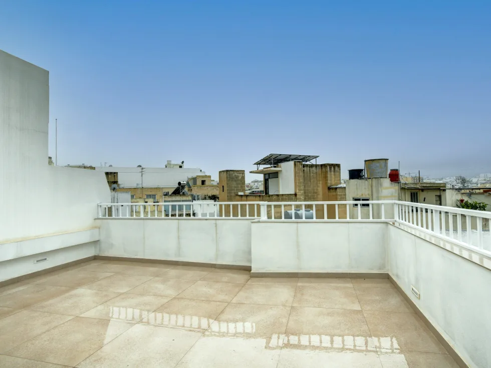 3 bed Town House For Rent in Sliema, Sliema - thumb 19