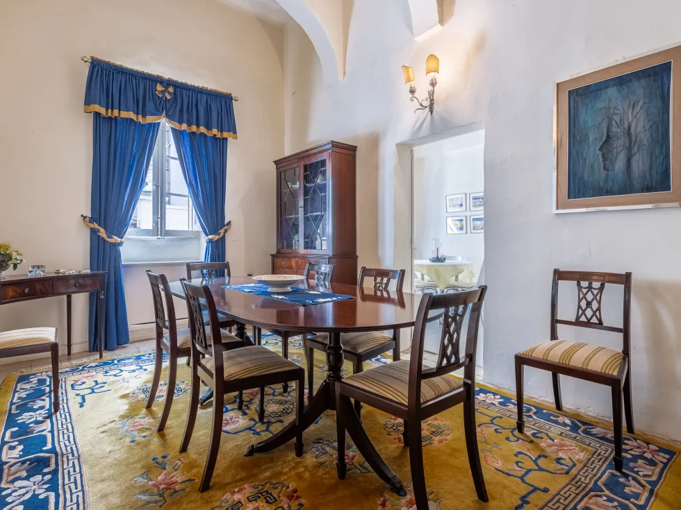 6 bed Town House For Sale in St Julian's, St Julian's - thumb 7