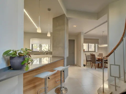 3 bed Villa For Sale in San Gwann, San Gwann - thumb 1