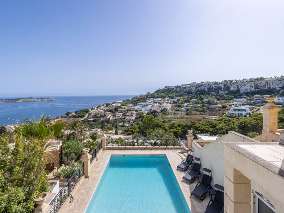 7 bed Villa For Sale in Mellieha, Mellieha - thumb 2