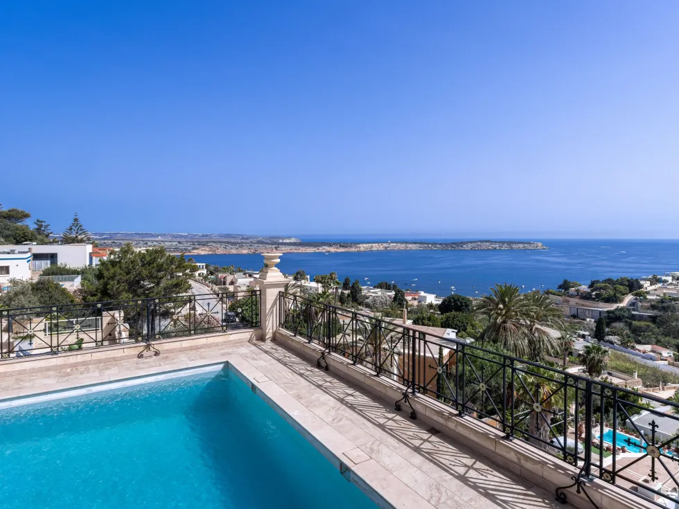 7 bed Villa For Sale in Mellieha, Mellieha - thumb 3