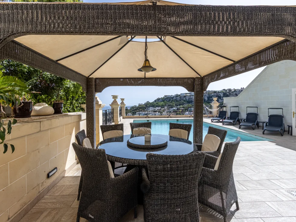 7 bed Villa For Sale in Mellieha, Mellieha - thumb 4