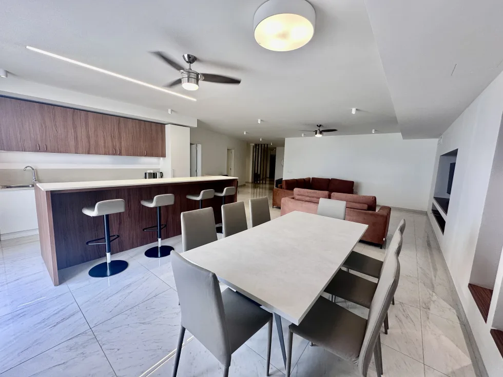 4 bed Apartment For Rent in Mosta, Mosta - thumb 3