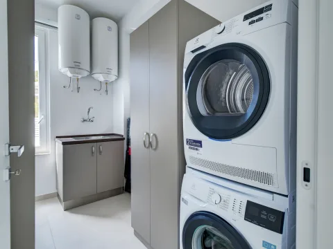 4 bed Villa For Rent in Bahar ic-Caghaq, Bahar ic-Caghaq - thumb 22