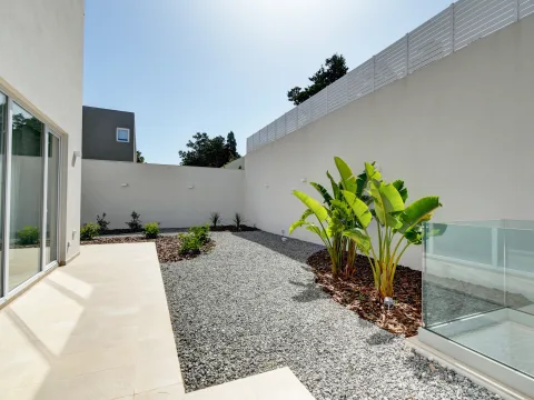 4 bed Villa For Rent in Bahar ic-Caghaq, Bahar ic-Caghaq - thumb 25