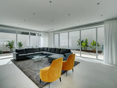 4 bed Villa For Rent in Bahar ic-Caghaq, Bahar ic-Caghaq - thumb 4