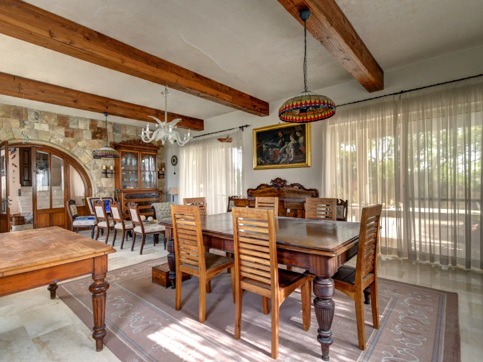 3 bed Villa For Sale in Attard, Attard - thumb 4